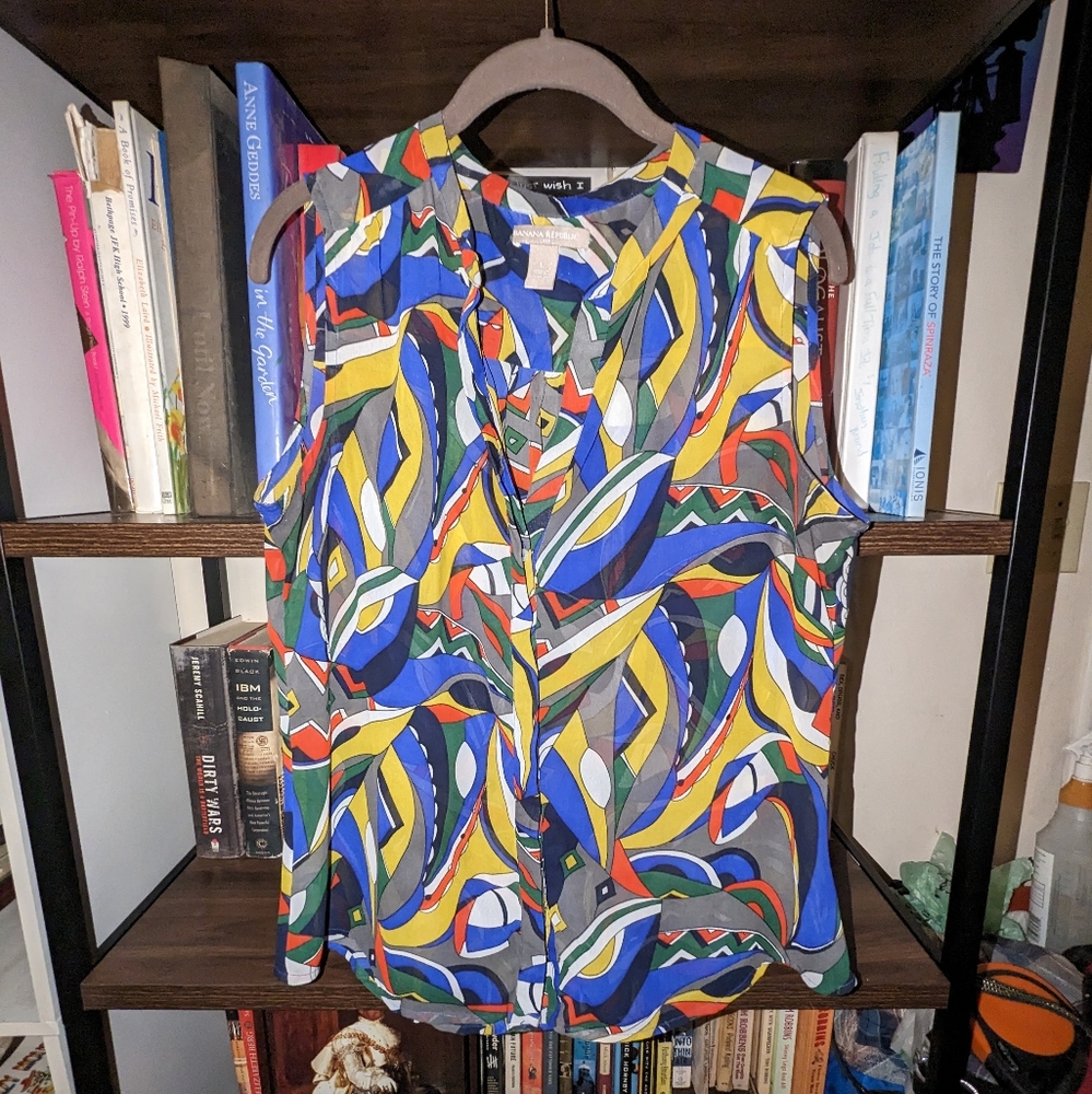 Banana Republic Women's patterned tank top